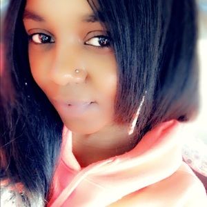 Meet your Posher, Tiara